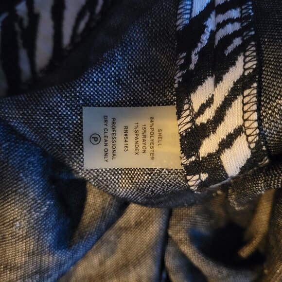 Calvin Klein Zebra Print Sleeveless Sheath Dress Size 2 Polyester Blend Neutral - Picture 5 of 5